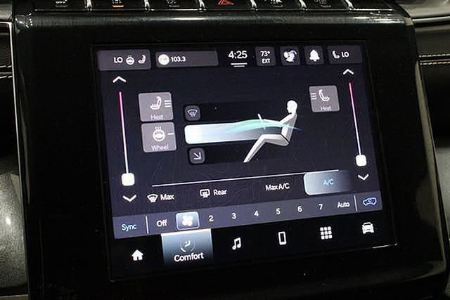 Used 2023 Jeep Grand Cherokee Altitude image 30