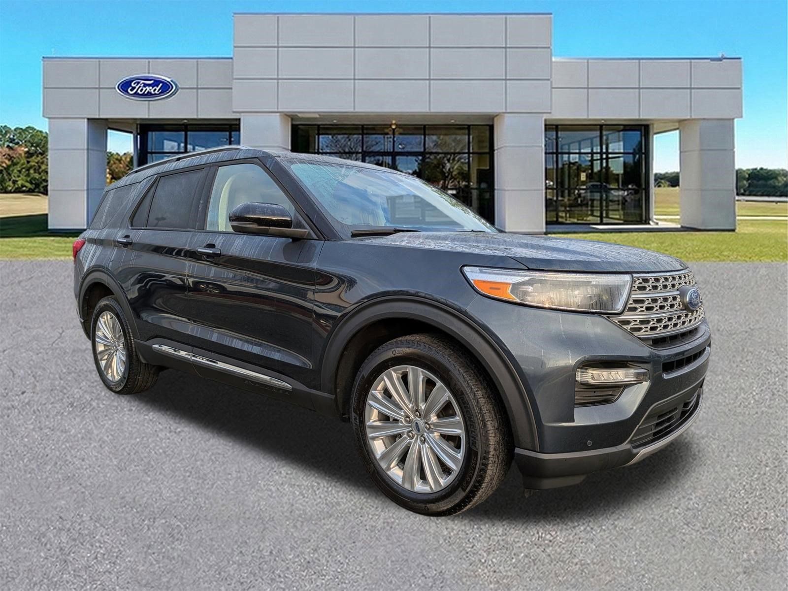 Certified 2023 Ford Explorer Limited w/ Limited Technology Package image 2