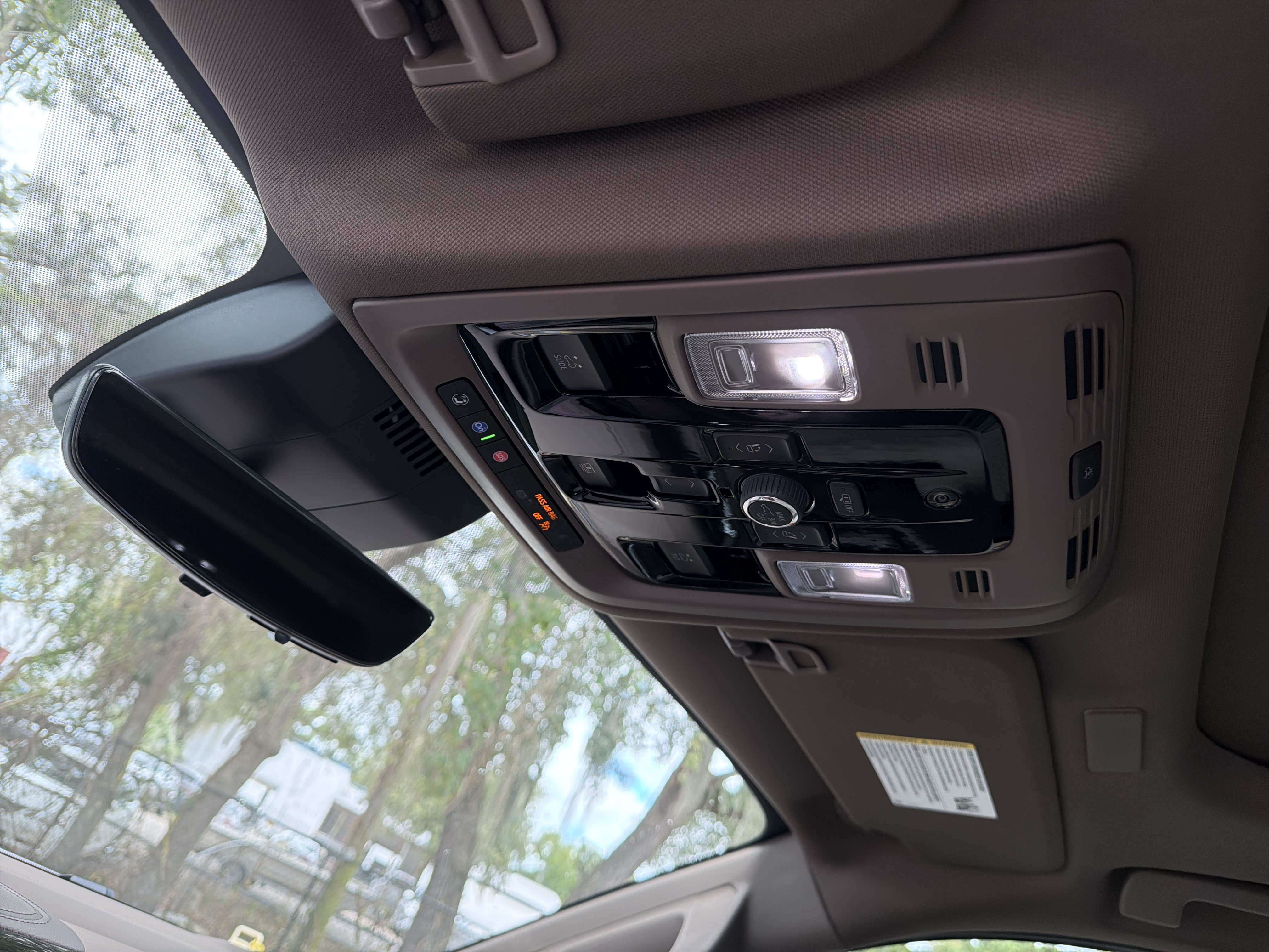 Used 2026 GMC Yukon Denali w/ Denali Reserve Package AWD/4WD image 30