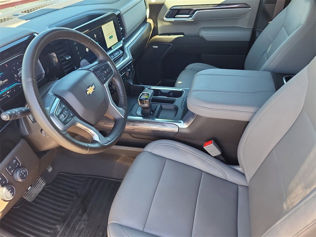 Certified 2025 Chevrolet Silverado 1500 LTZ w/ Z71 Off-Road Package image 7