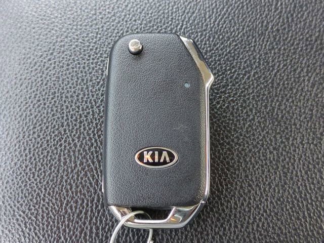 Used 2021 Kia Forte LXS FWD image 25