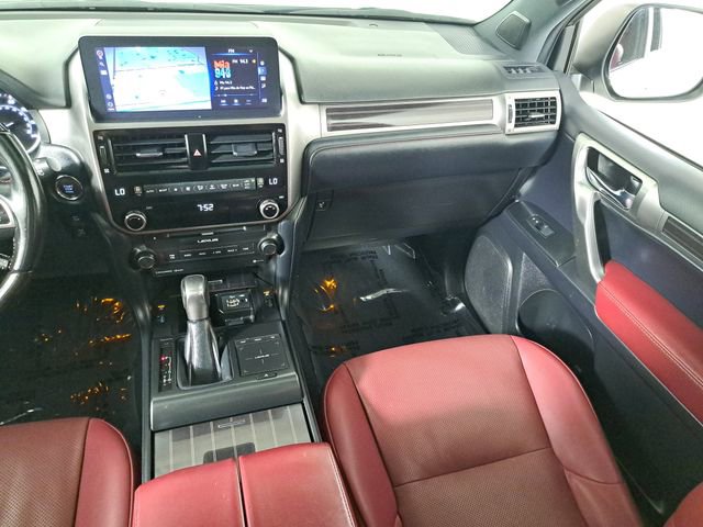 Used 2023 Lexus GX 460 Premium w/ Premium Package image 18