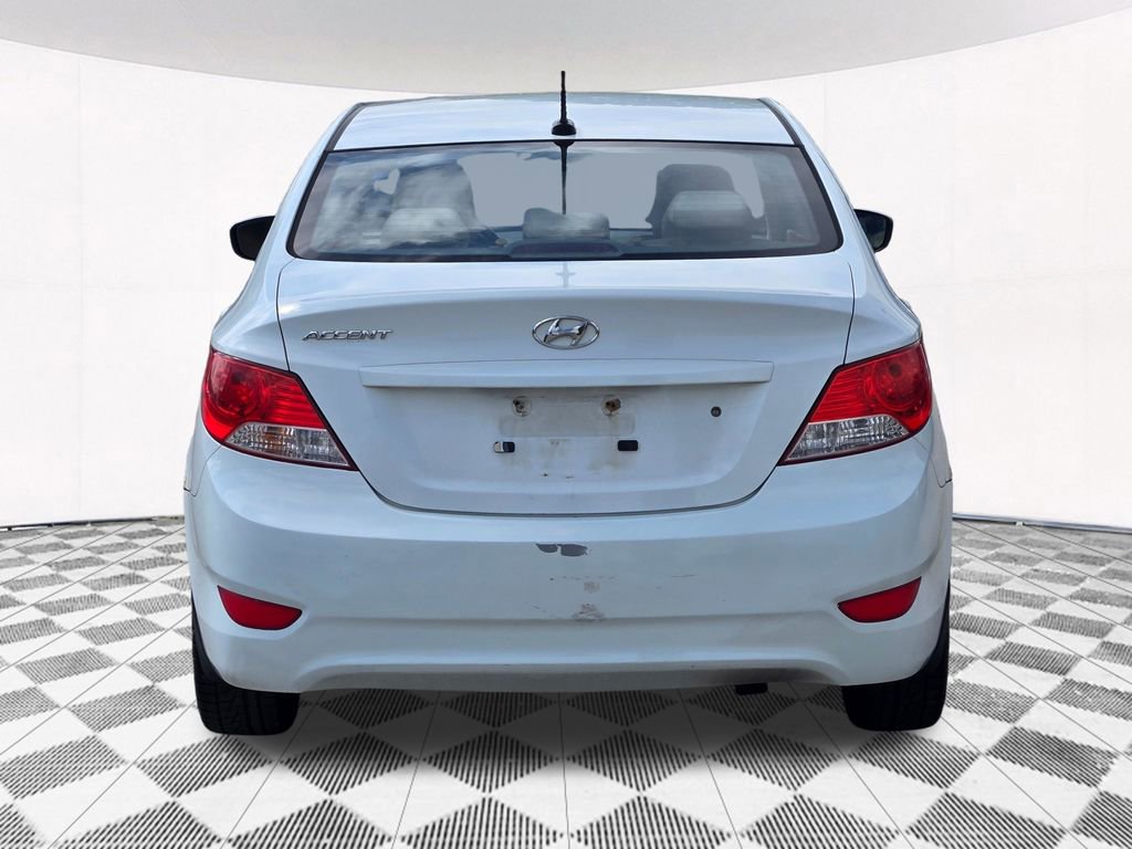 Used 2013 Hyundai Accent GLS w/ Premium Pkg FWD image 16
