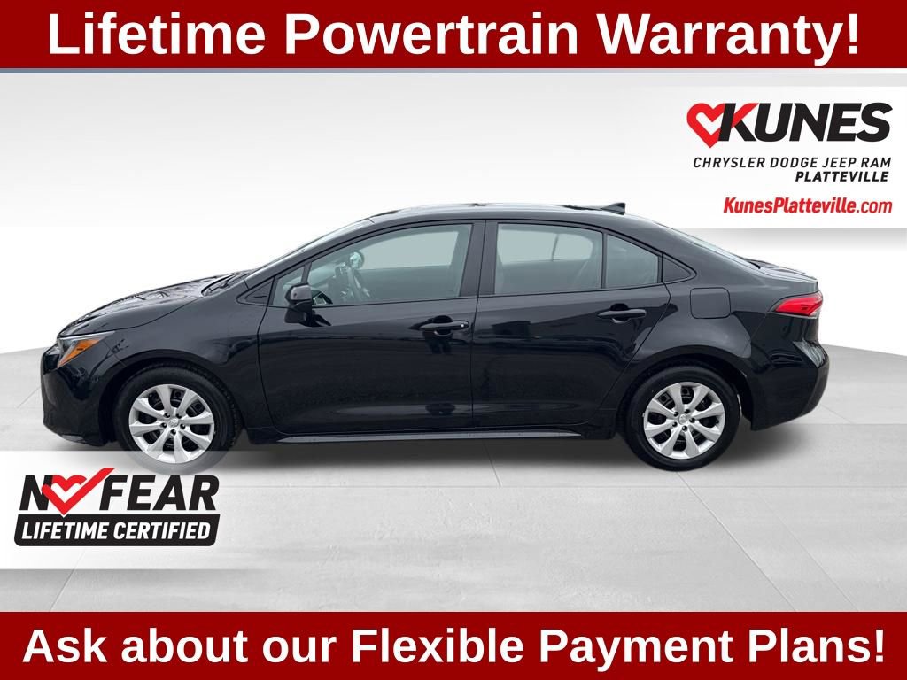 Used 2025 Toyota Corolla LE FWD image 7