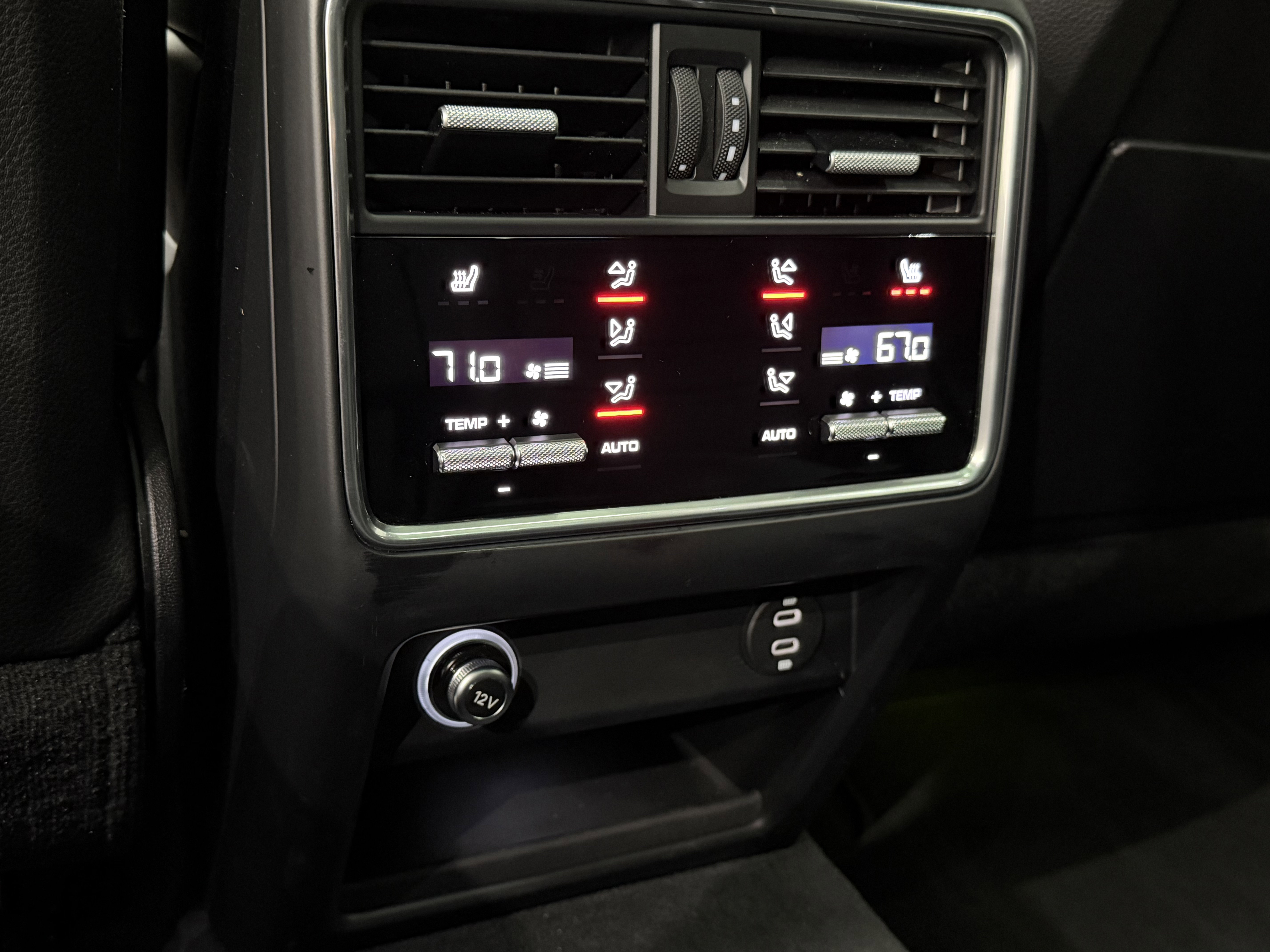 Certified 2023 Porsche Cayenne Turbo S image 21