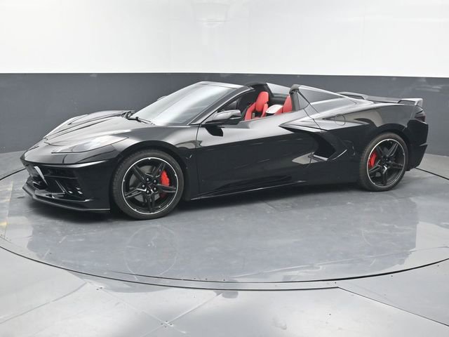 Used 2021 Chevrolet Corvette Stingray Premium Conv w/ Z51 Performance Package RWD image 2