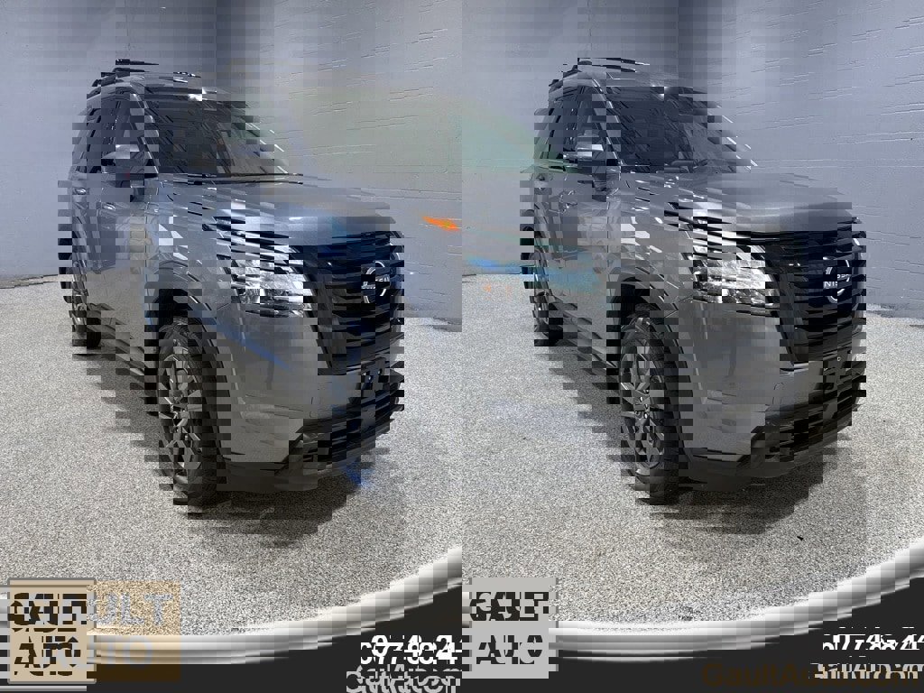 Used 2022 Nissan Pathfinder SV w/ SV Black Package