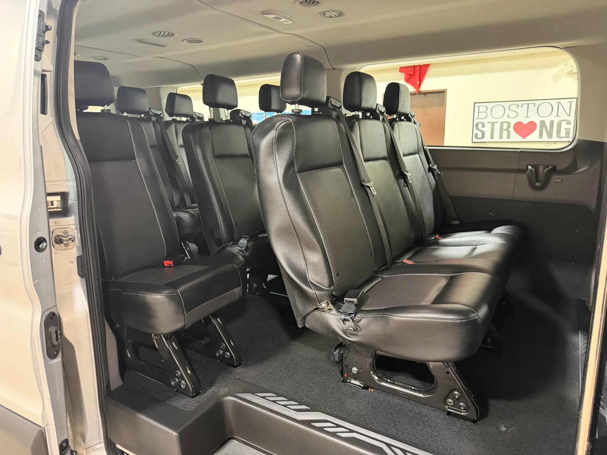 Used 2022 Ford Transit 350 XL RWD image 25