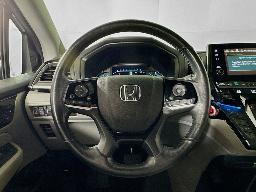 Used 2018 Honda Odyssey Elite image 11