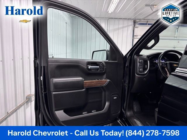 Used 2021 Chevrolet Silverado 1500 High Country w/ Safety Package II image 14