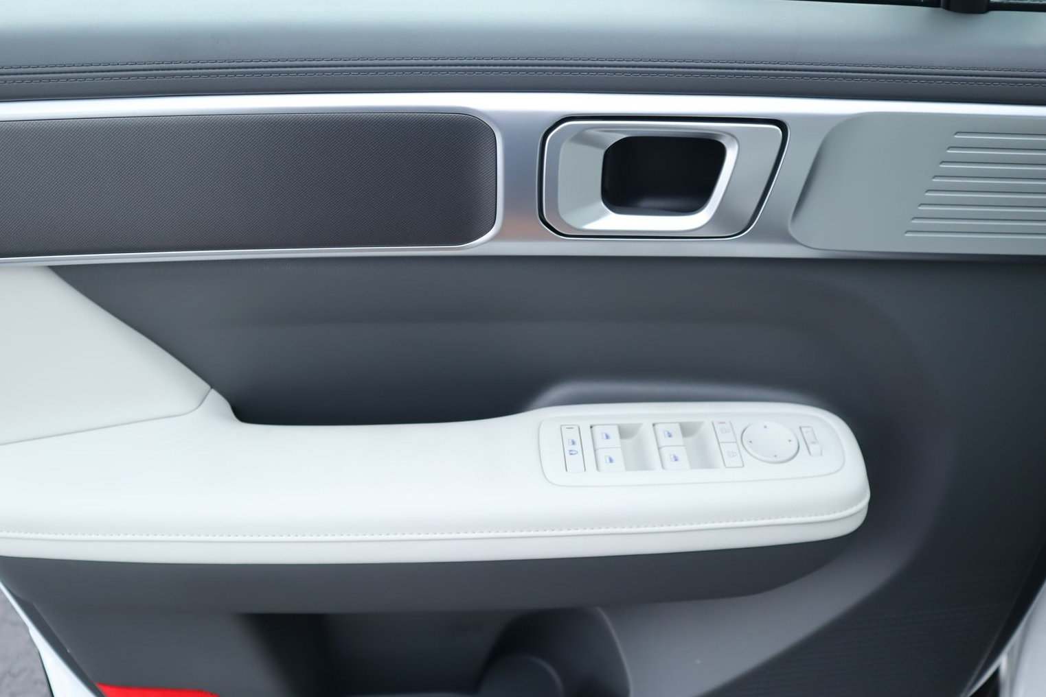 New 2027 Hyundai Santa Fe SEL FWD image 21