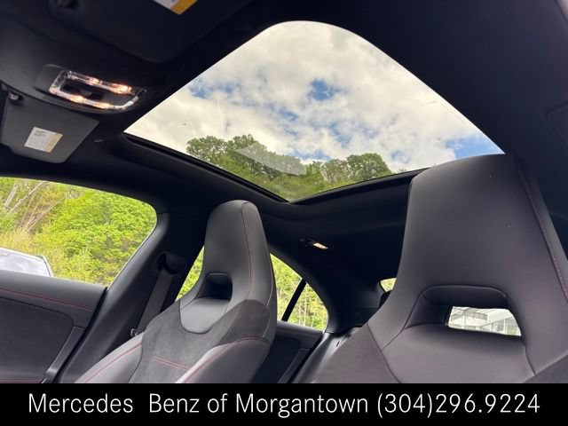 Used 2025 Mercedes-Benz CLA 250 4MATIC image 21