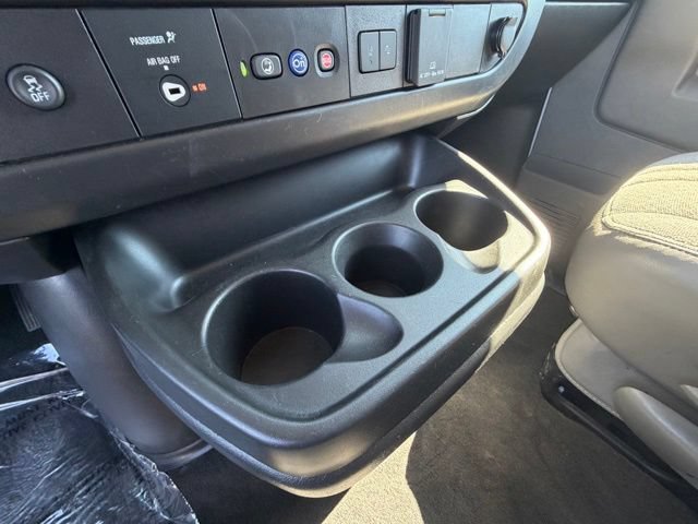 Used 2025 Chevrolet Express 3500 LT w/ LT Preferred Equipment Group RWD image 20