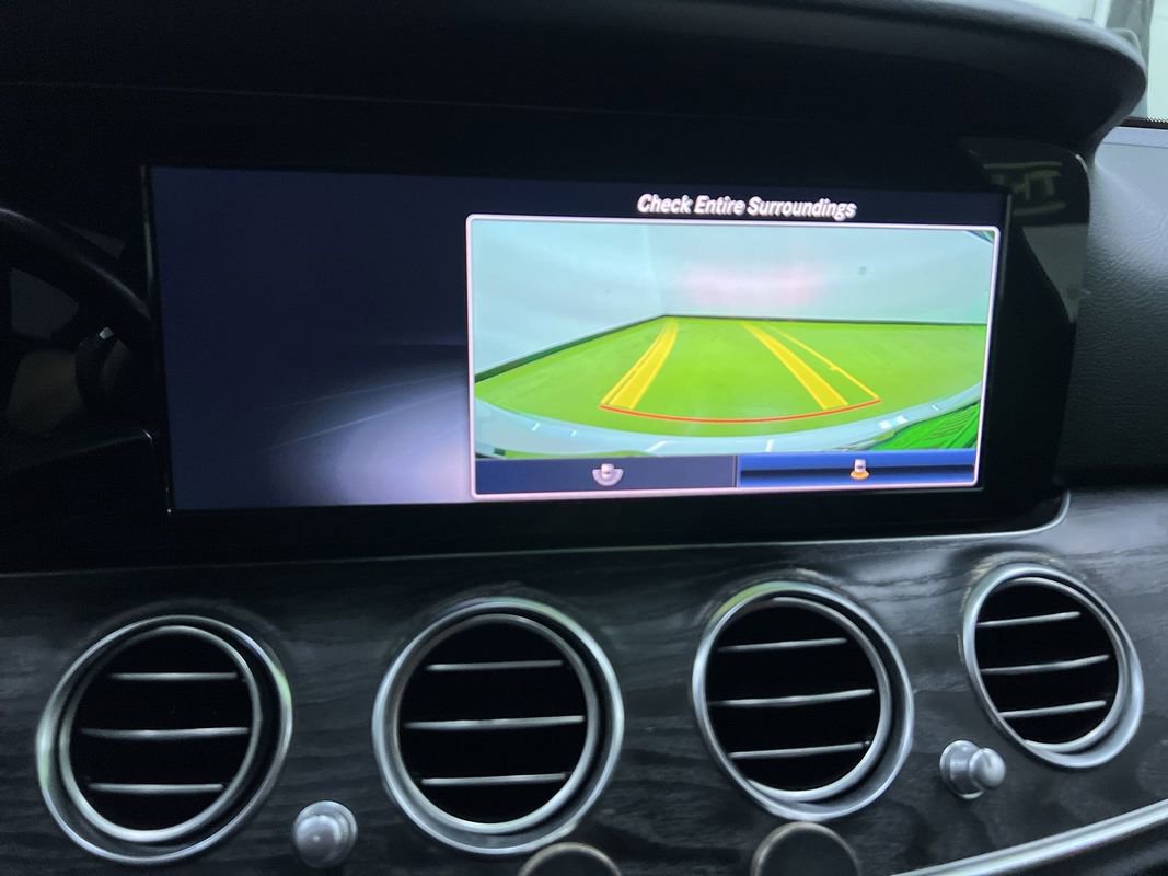 Used 2019 Mercedes-Benz E 300 image 21