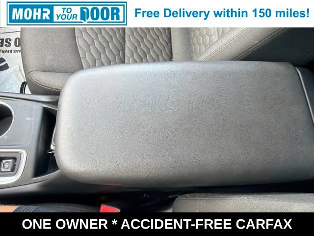 Used 2020 Chevrolet Equinox LT FWD image 27