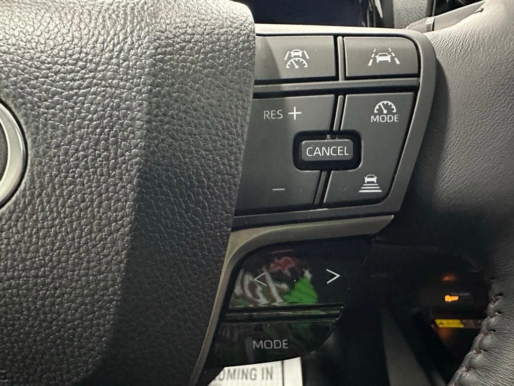Used 2025 Toyota Camry XSE FWD image 20