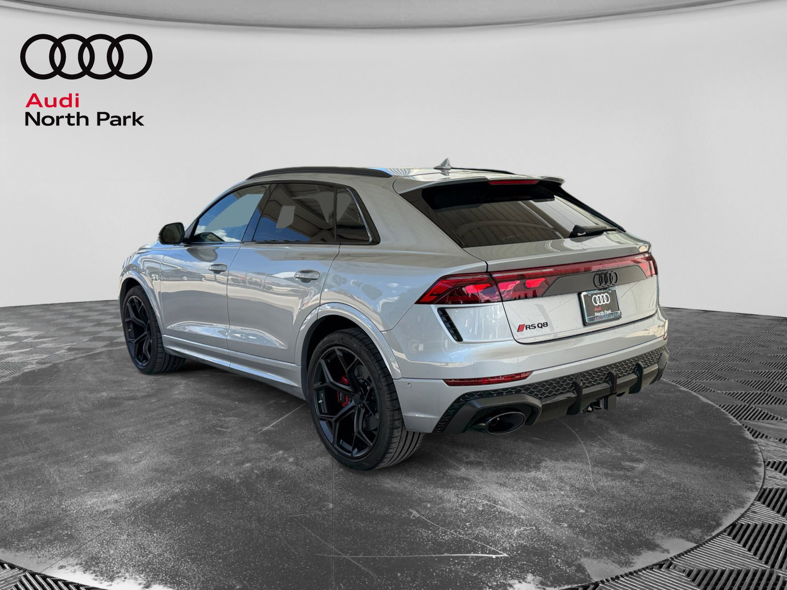 New 2026 Audi RS Q8 performance AWD/4WD image 3