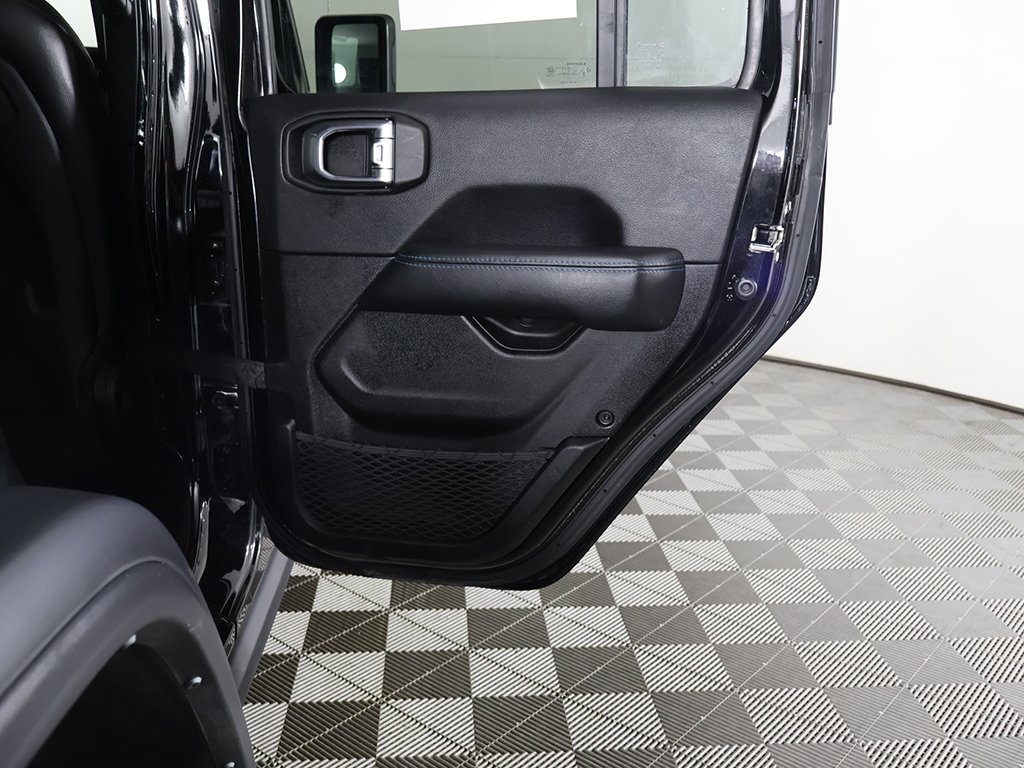 Used 2022 Jeep Wrangler Unlimited Rubicon 4xe image 22
