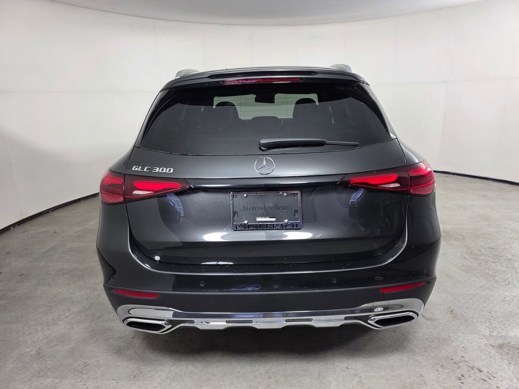 New 2026 Mercedes-Benz GLC 300 image 5