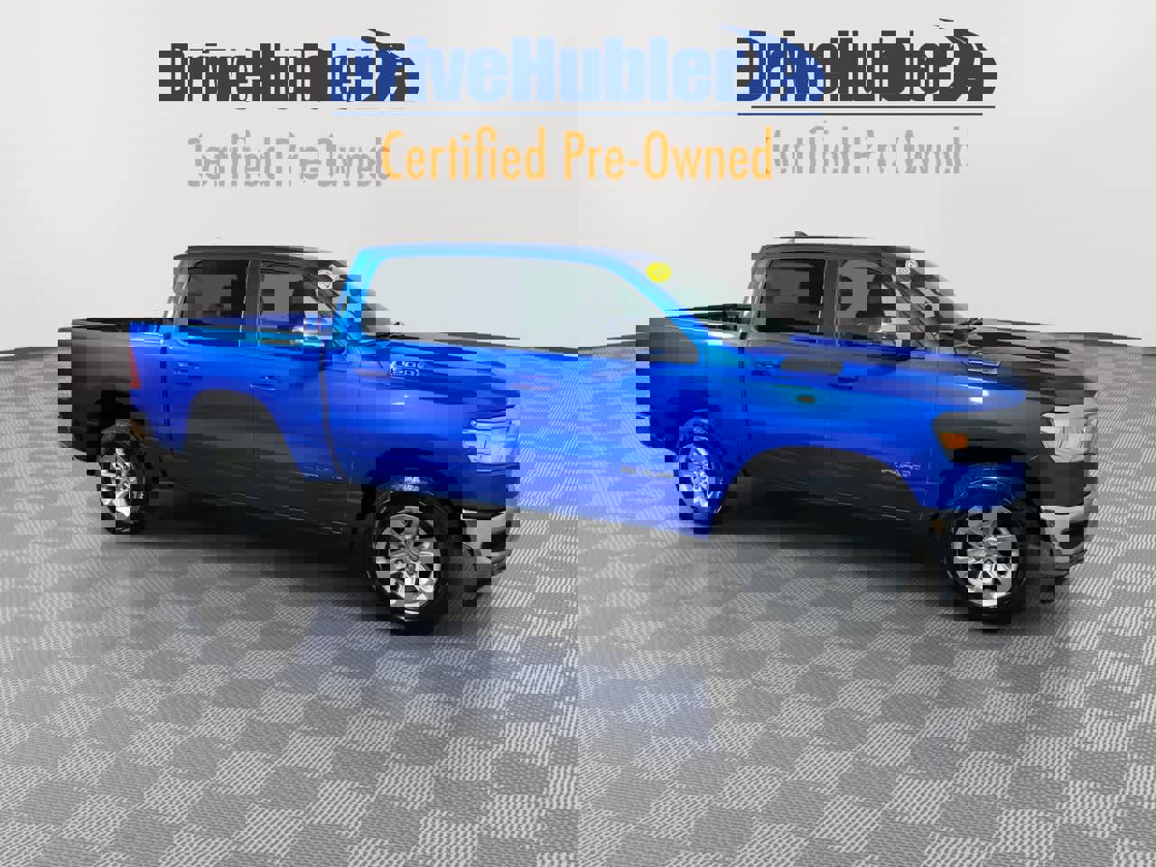 Used 2024 RAM 1500 Laramie image 8