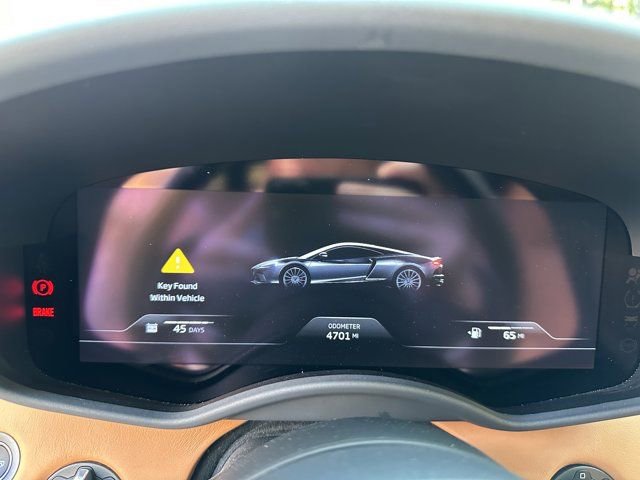 Used 2023 McLaren GT image 28