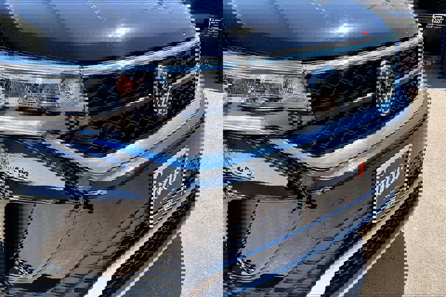 Used 2024 Volkswagen Taos S w/ MDO Package image 28