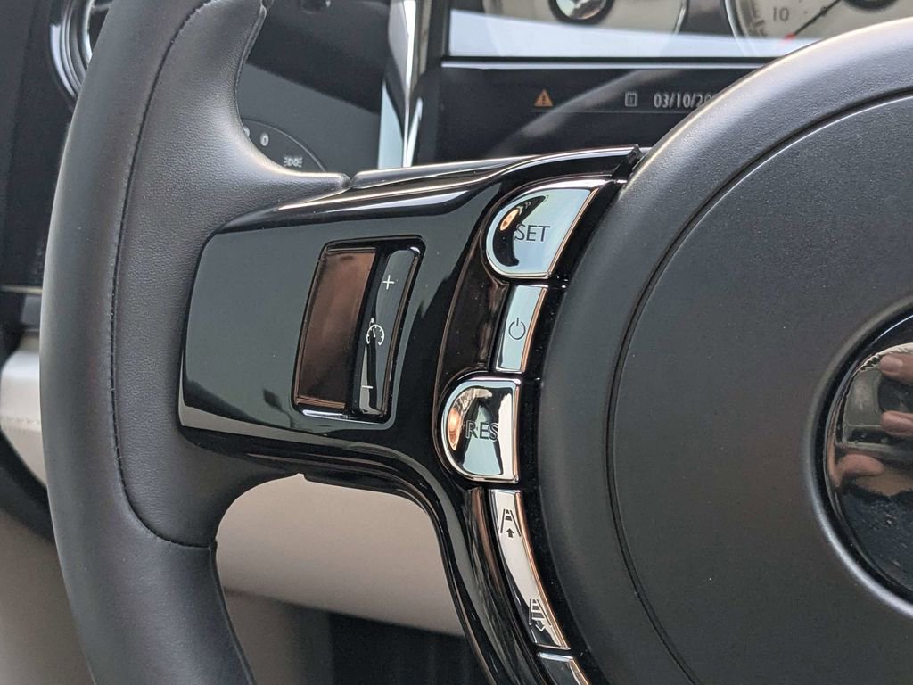 Used 2017 Rolls-Royce Ghost image 28