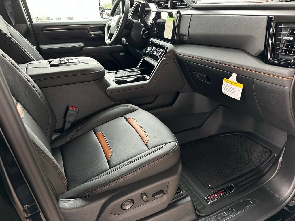 New 2026 GMC Sierra 2500 AT4 w/ AT4 Premium Plus Package AWD/4WD image 15