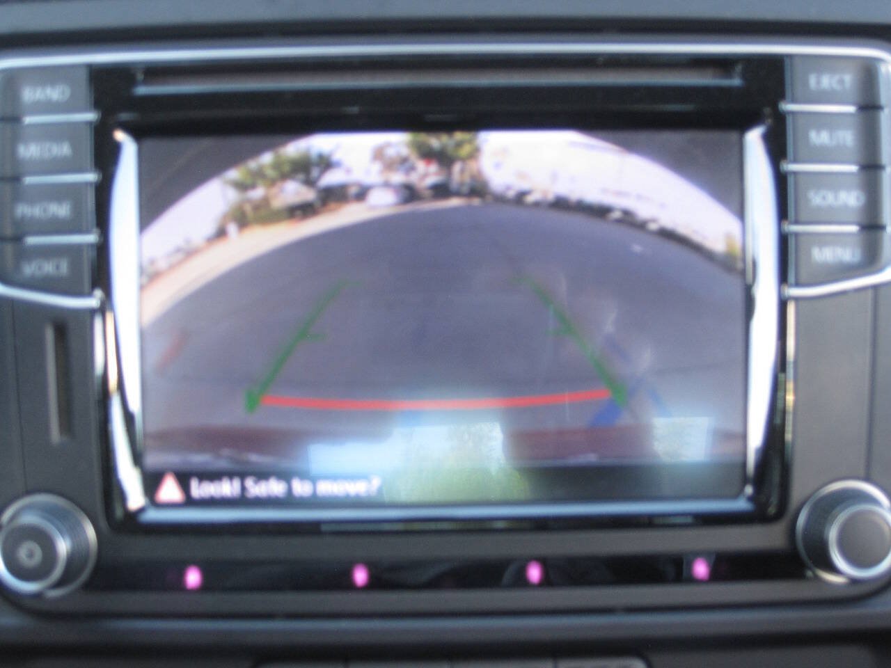 Used 2016 Volkswagen Jetta SE FWD image 32