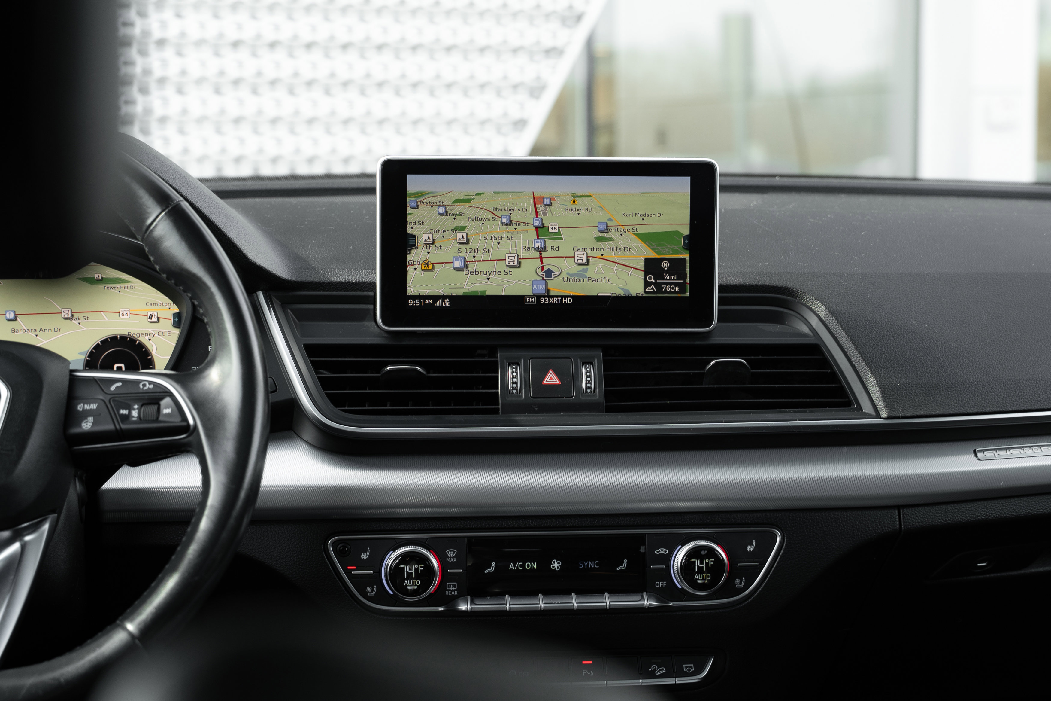 Used 2019 Audi Q5 2.0T Premium Plus w/ Premium Plus Package image 14