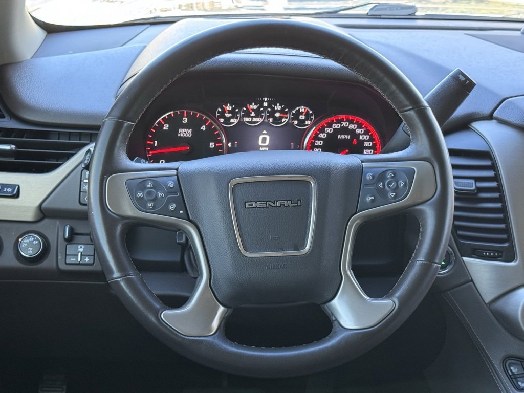 Used 2016 GMC Yukon XL Denali w/ Open Road Package image 7