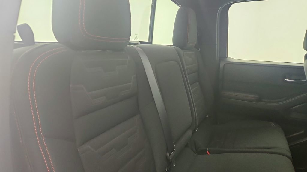 Used 2023 Nissan Frontier PRO-4X w/ Technology Package image 26