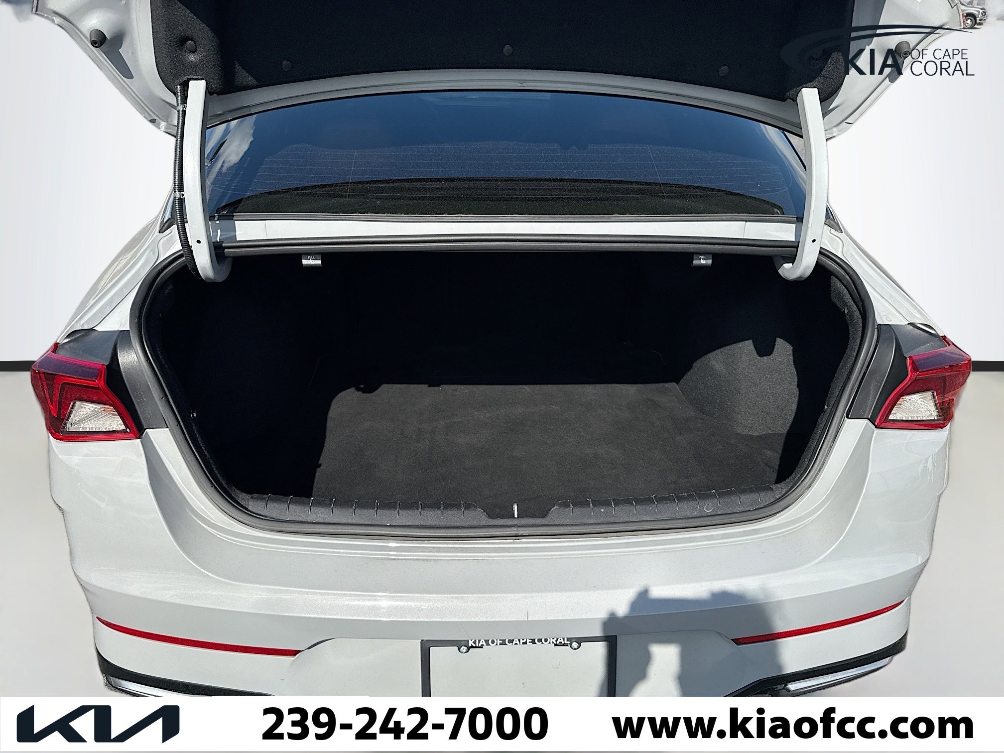 Certified 2023 Kia K5 GT-Line w/ GT-Line Premium Package image 10