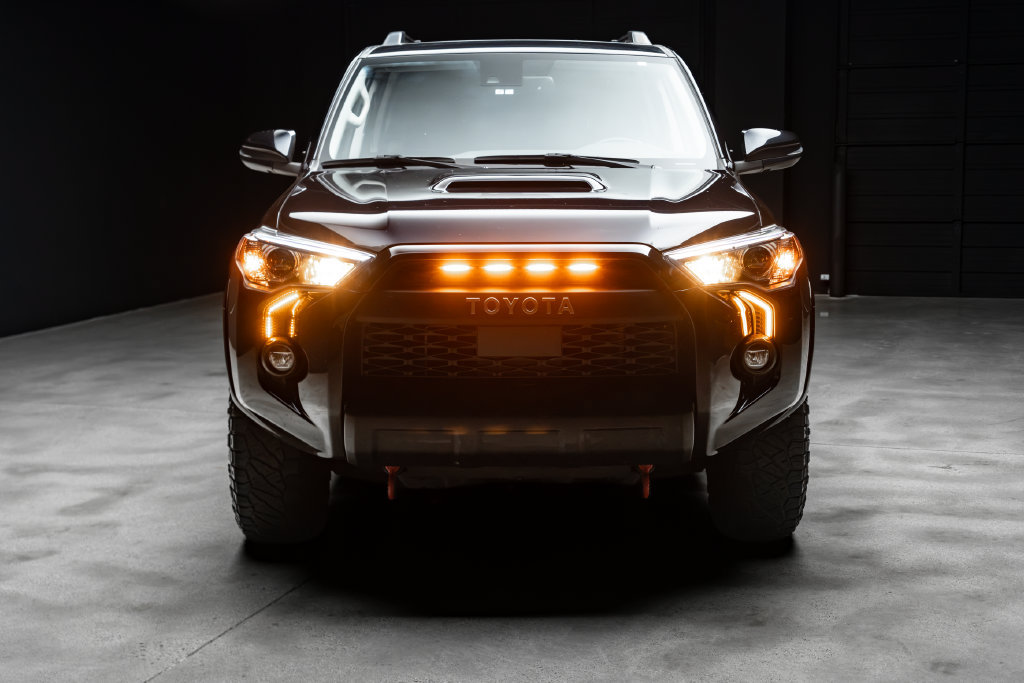Used 2023 Toyota 4Runner TRD Off-Road Premium w/ Moonroof Package AWD/4WD image 4