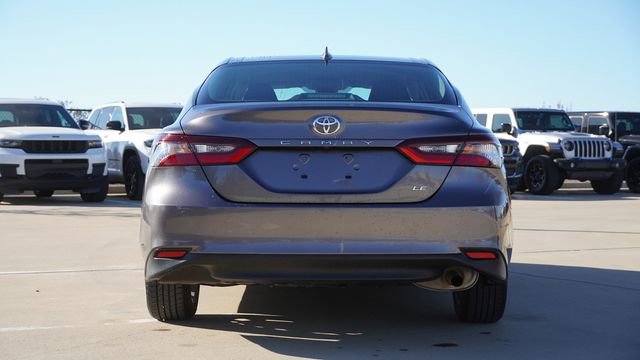 Used 2024 Toyota Camry LE image 8