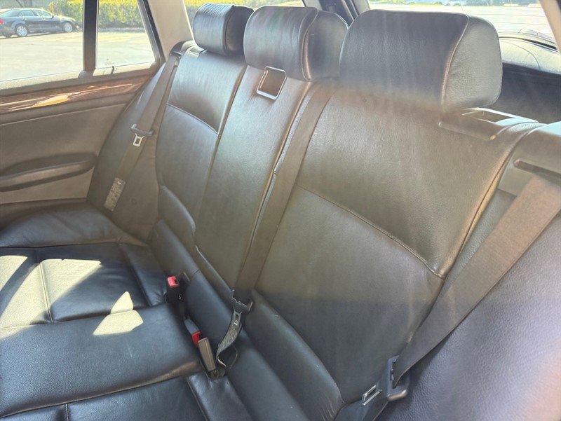 Used 2003 BMW 325i Wagon image 33