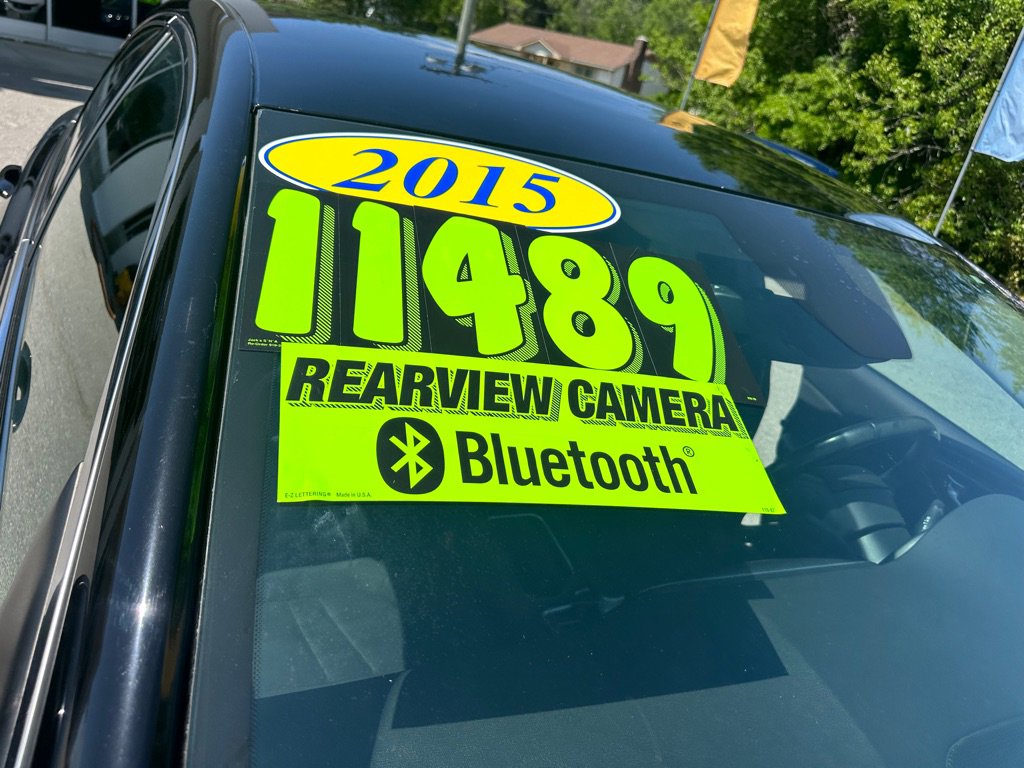 Used 2015 Chrysler 200 Limited w/ Convenience Group image 23