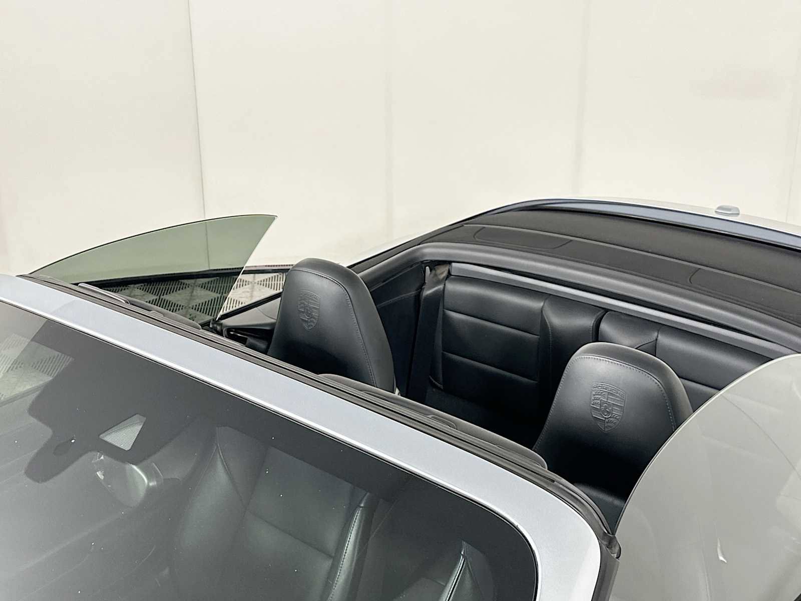 Certified 2015 Porsche 911 Carrera GTS image 22