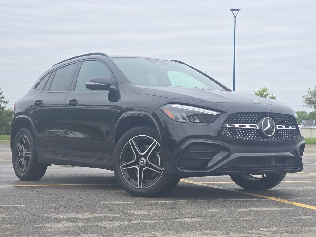 Certified 2026 Mercedes-Benz GLA 250 4MATIC image 1