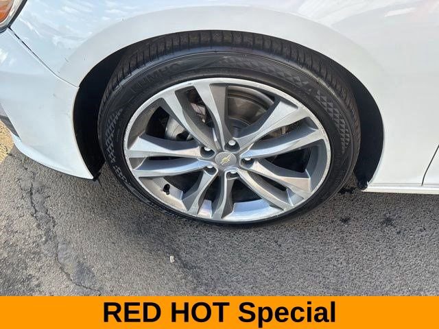 Used 2021 Chevrolet Malibu LT image 46