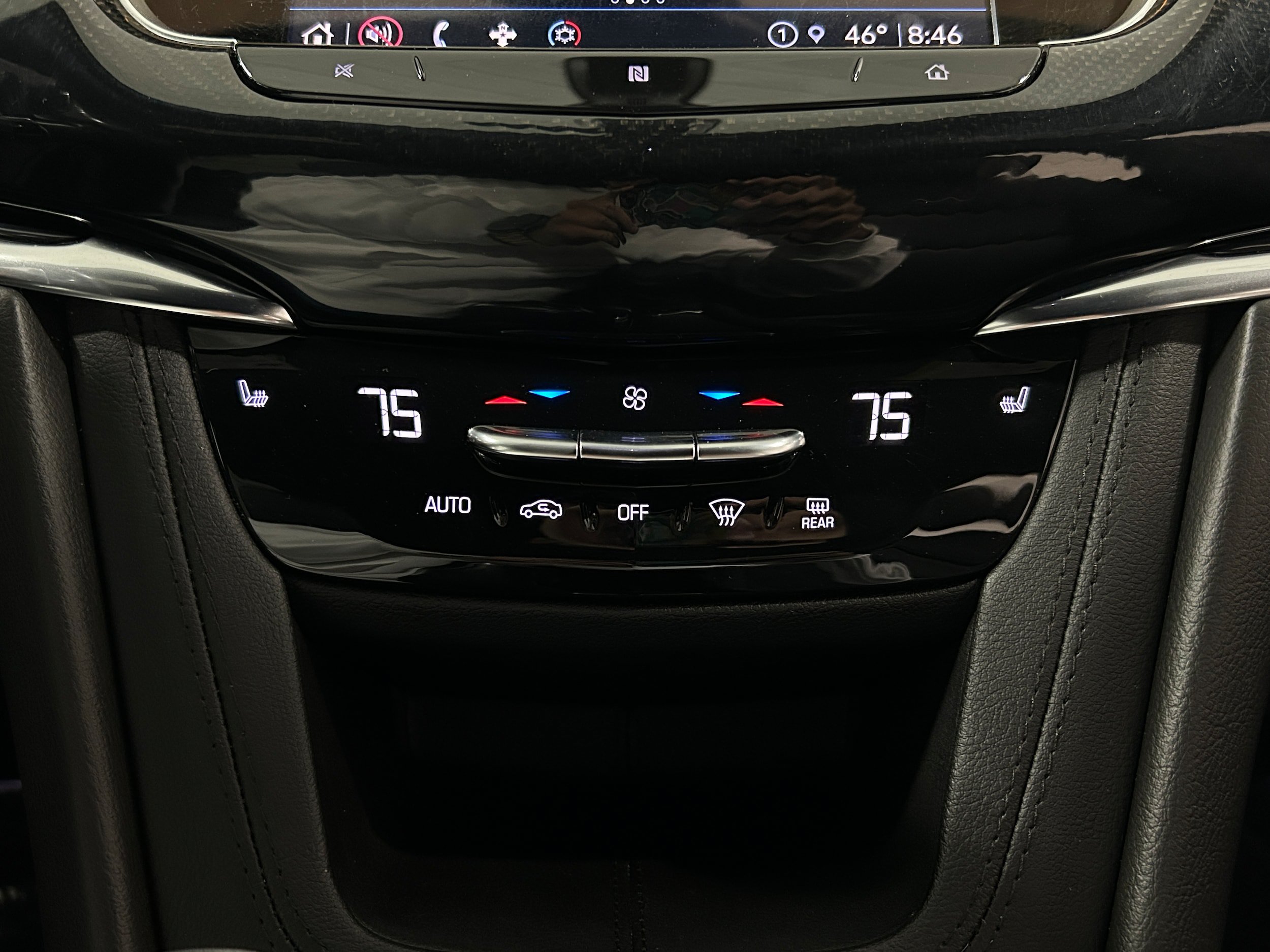 Used 2021 Cadillac XT6 Sport w/ LPO, Floor Liner Package AWD/4WD image 10