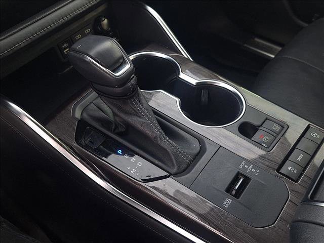 Used 2022 Toyota Highlander Limited image 14