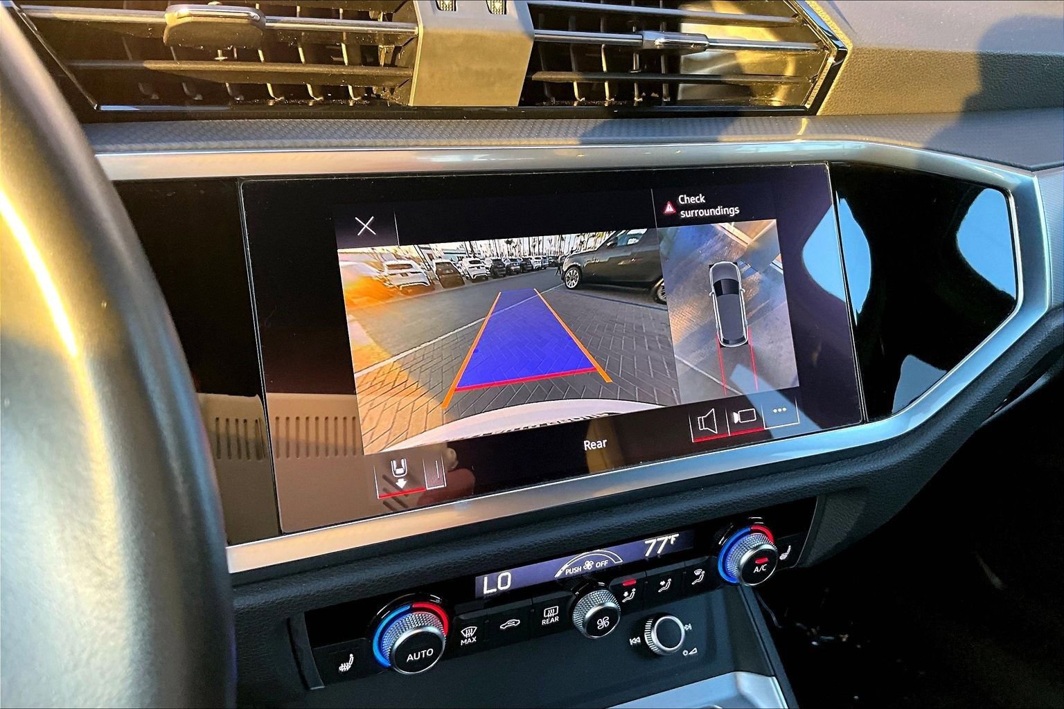 Used 2022 Audi Q3 2.0T Premium Plus w/ Premium Plus Package image 21