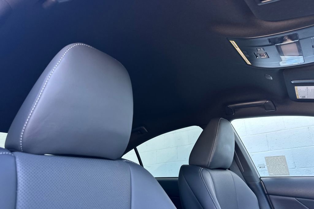 Certified 2023 Lexus IS 350 F Sport image 16