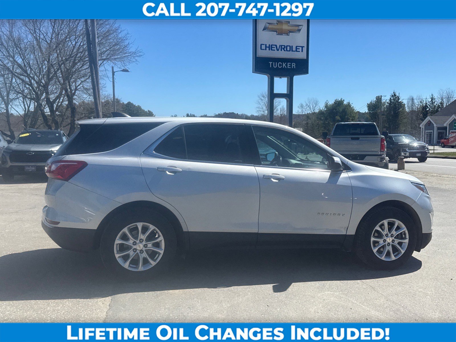 Used 2020 Chevrolet Equinox LT w/ Driver Convenience Package FWD image 4