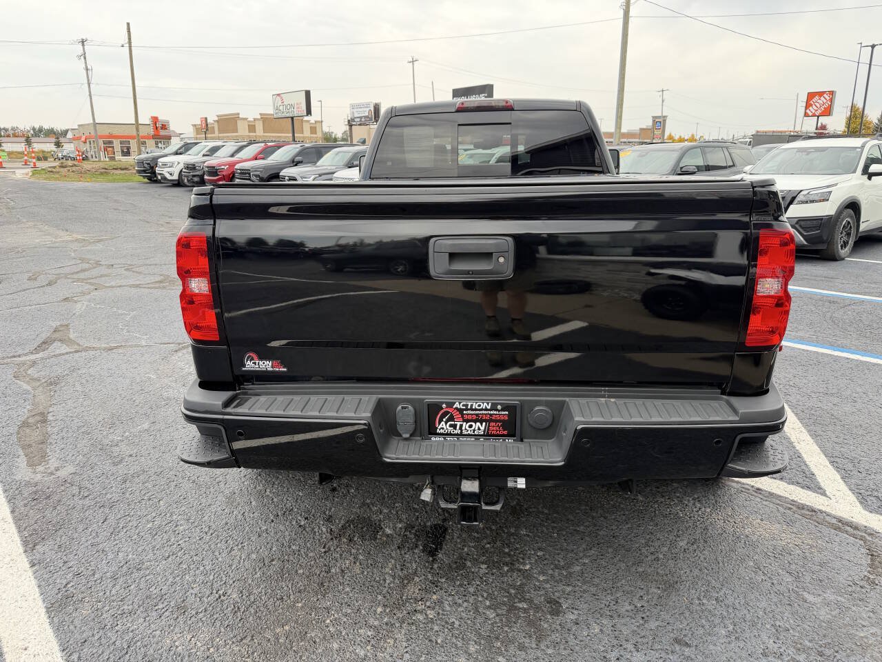 Used 2018 GMC Sierra 3500 Denali AWD/4WD image 4