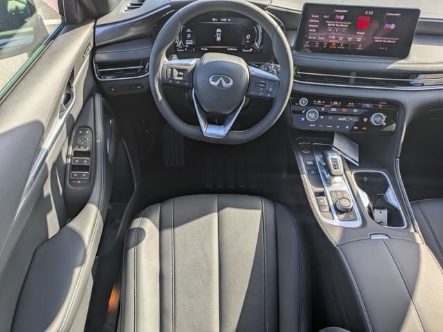 Certified 2025 INFINITI QX60 Luxe w/ Black Edition image 19