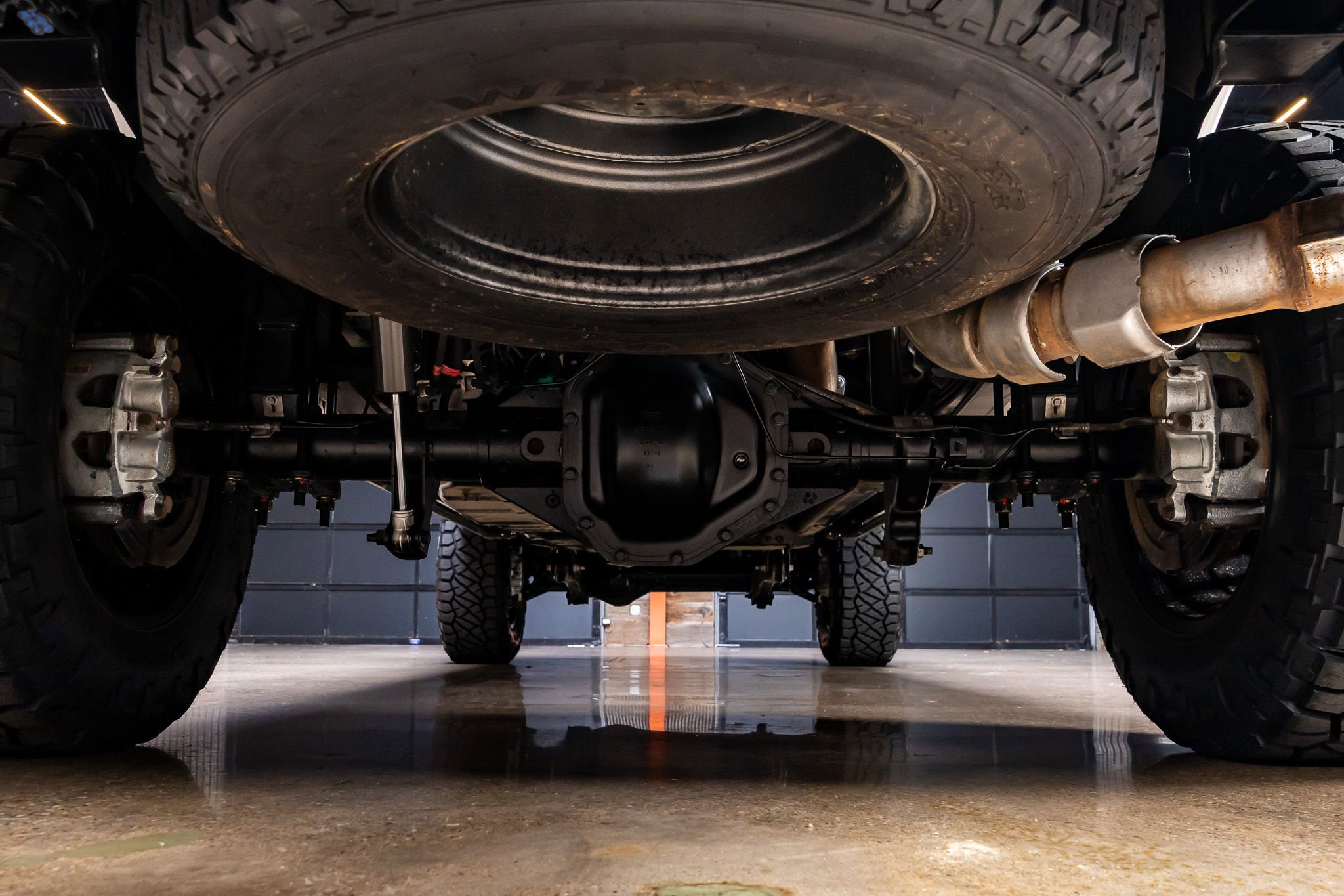 Used 2022 Ford F250 Platinum w/ FX4 Off-Road Package image 17