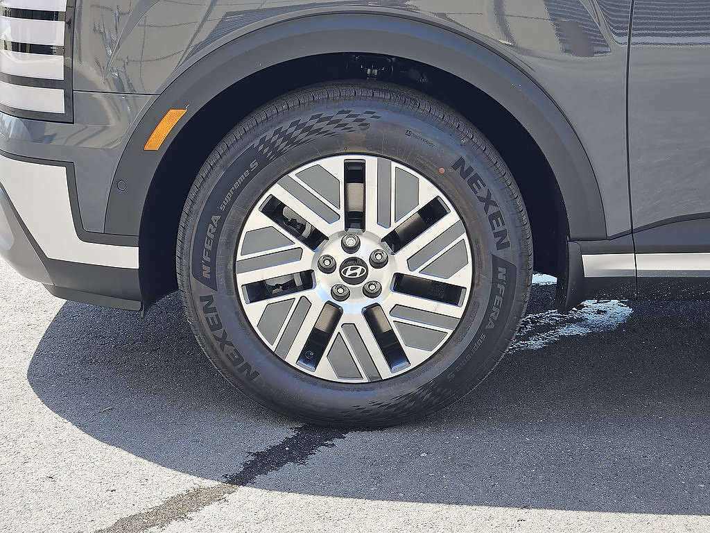 New 2026 Hyundai Palisade SEL Premium FWD image 13