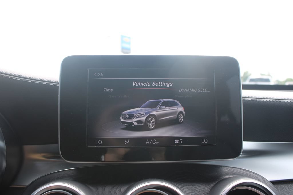 Used 2017 Mercedes-Benz GLC 300 image 50